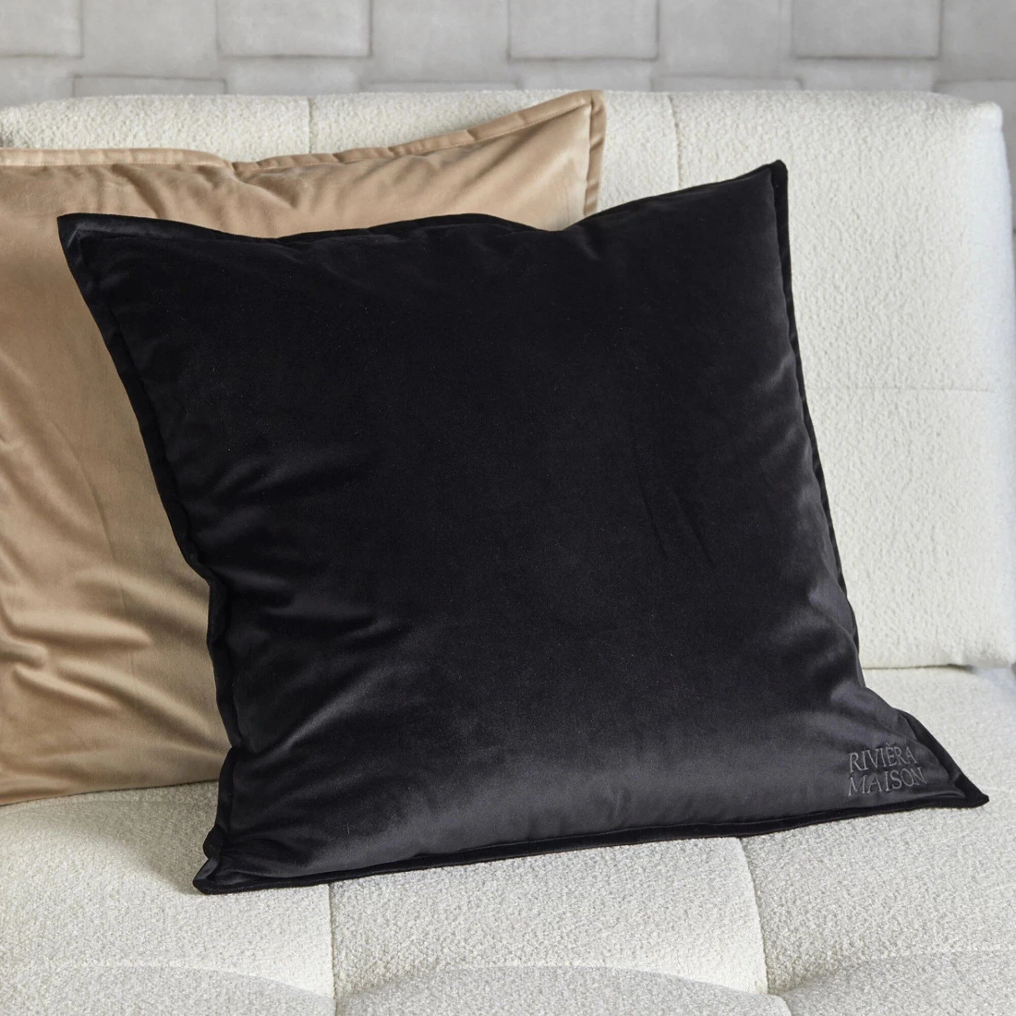 516120 sort pudebetræk i velour, 60 x 60 cm 3